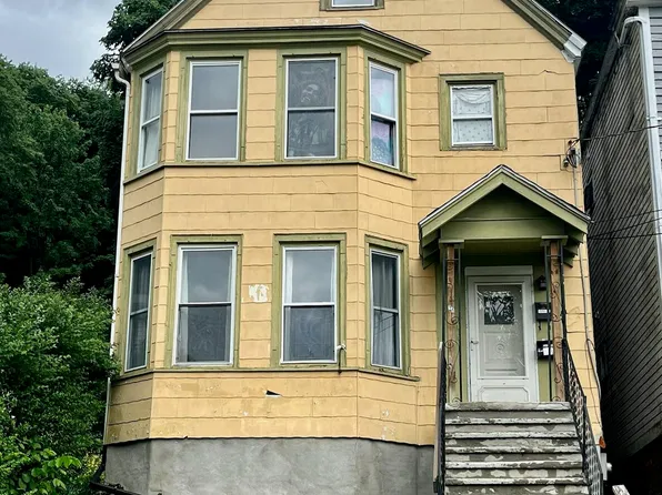 35 11th Street, Troy, NY 12180