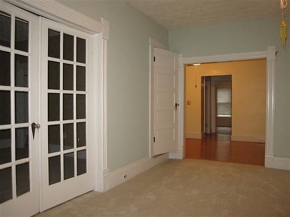 5th image of 509 Marion Ave