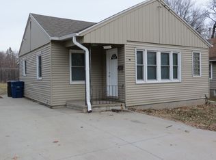 2801 Payne Rd, Des Moines, IA 50310