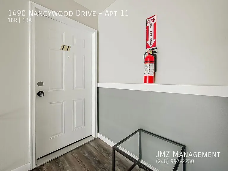 1490 Nancywood Dr #11 — Photo 12