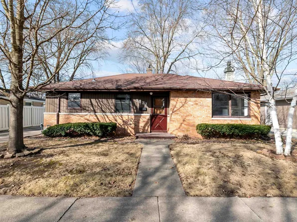 1631 N Viola St, Appleton, WI 54911