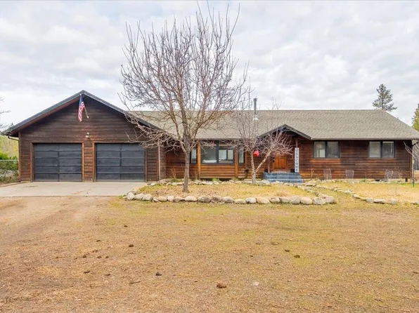 5323 E Quail Ln, Chattaroy, WA 99003