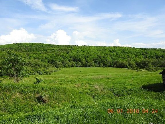3rd image of 2773 County Highway 33