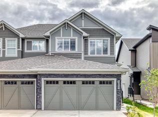 2163 Muckleplum Cres SW, Edmonton, AB T6X2N1