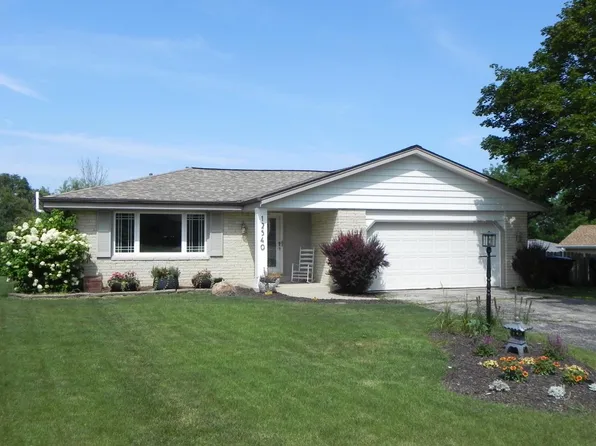 12540 West Eden TRAIL, New Berlin, WI 53151