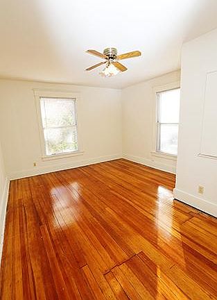 4th image of 1025 S 11th St