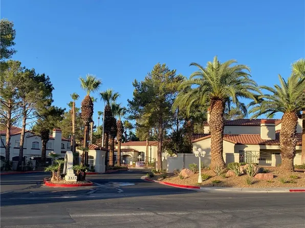 2975 Bluegrass Ln APT 321, Henderson, NV 89074