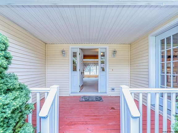 4th image of 6 Canterbury Drive