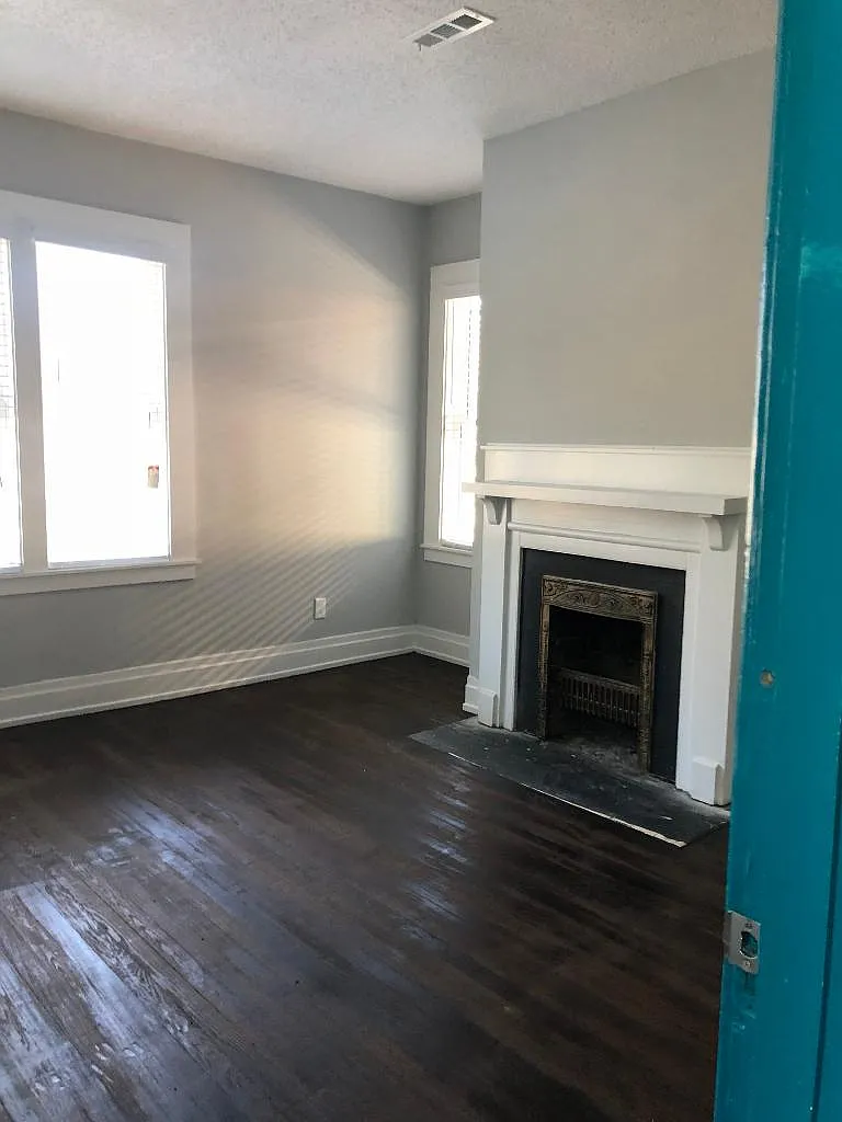 2 bed, $1,395 — Photo 2
