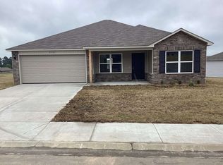 2101 Dandelion Dr, Benton, AR 72019