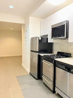 Rented by Algin Management | media 13