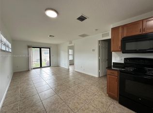 1045 NE 10th Ave APT 1, Fort Lauderdale, FL 33304