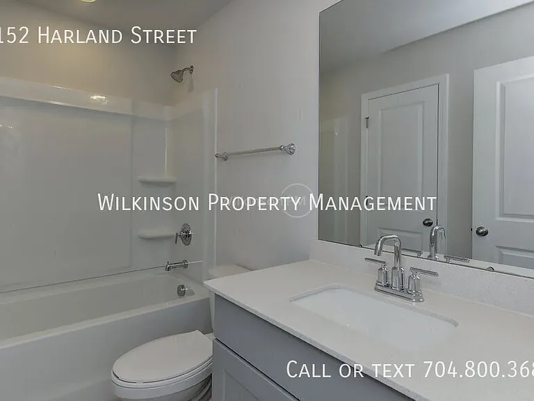1152 Harland St — Photo 17