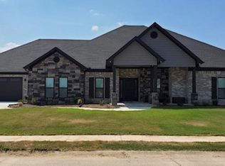 29 Kalli Cir, Vilonia, AR 72173