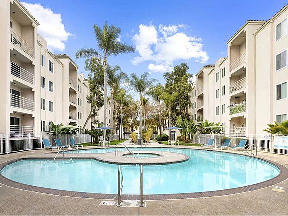 4th image of 7681 Palmilla Dr #2129