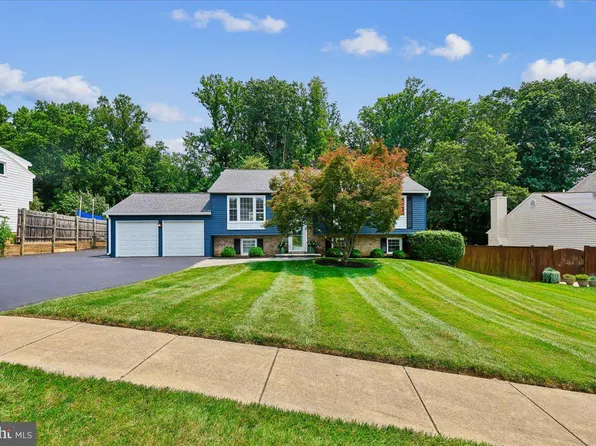 24713 Cutsail Dr, Damascus, MD 20872