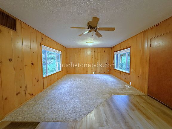 2nd image of 15303 SE Lee Ave