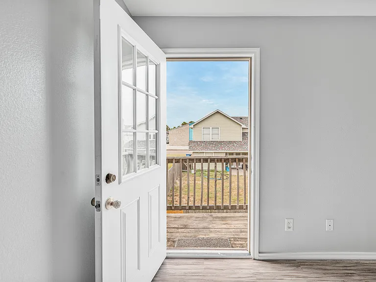 13958 Fortuna Bay Dr #J — Photo 16