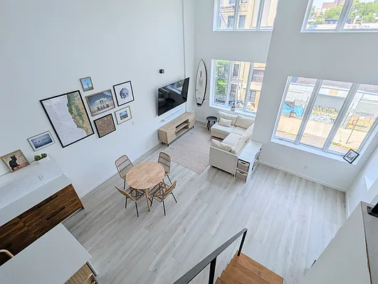 Rented by Owner | media 6