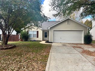 841 Settlement Dr, Clover, SC 29710