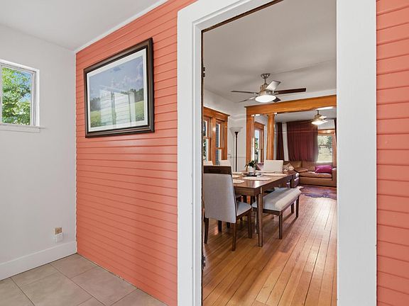 5th image of 6692 Marine Ave
