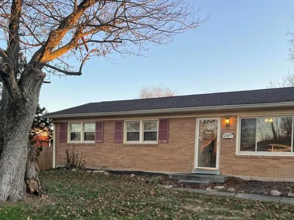6508 Skyline Dr, Louisville, KY 40272