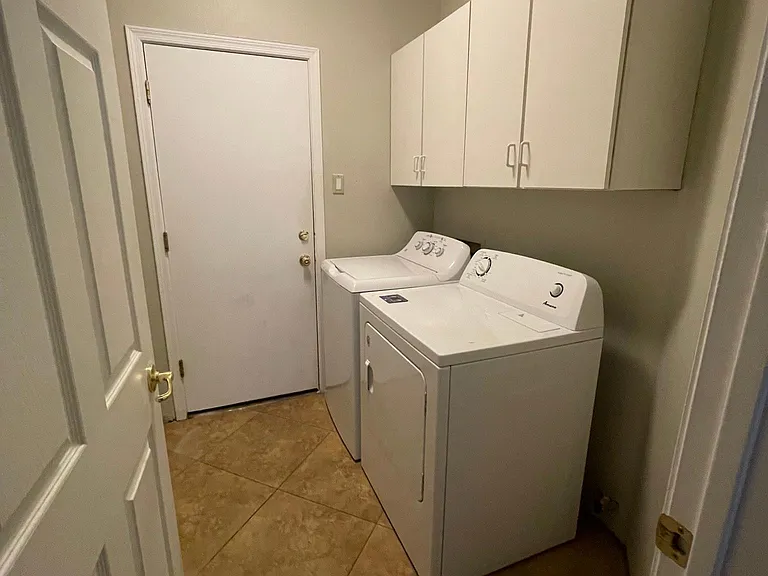 6144 S Teresa Dr — Photo 9
