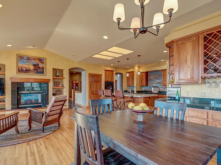 16175 Sandstone Dr — Photo 20