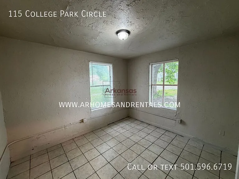115 College Park Cir — Photo 6