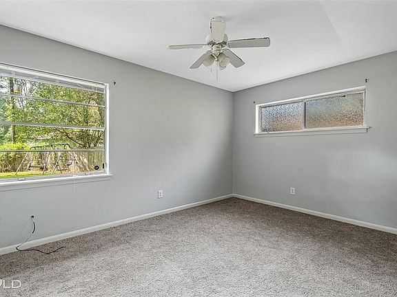 4th image of 9292 Savanna Dr