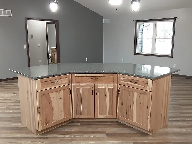 2300 Upland Ave SW — Photo 9