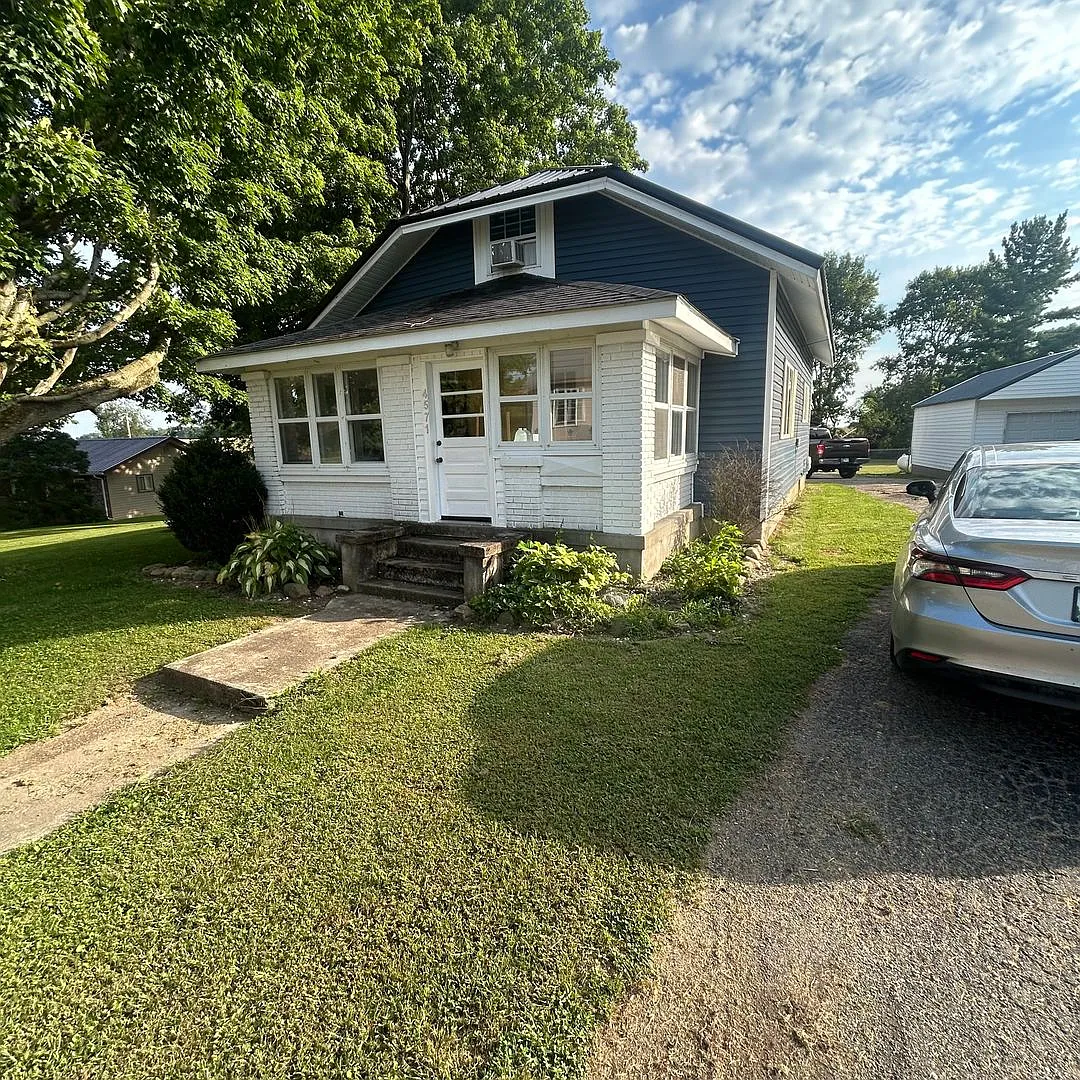 Remodeled 2-Bedroom Home with Large Yard & 2-Car Garage — Photo 1