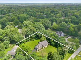 1705 Cold Springs Rd, Anchorage, KY 40223