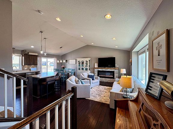 4th image of 2700 Heritage Ct