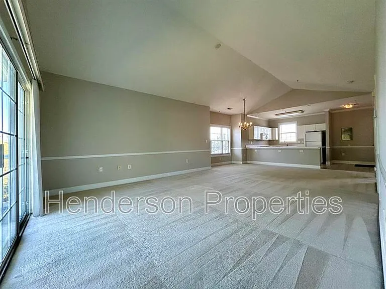9179 Meadow Vista Rd — Photo 9