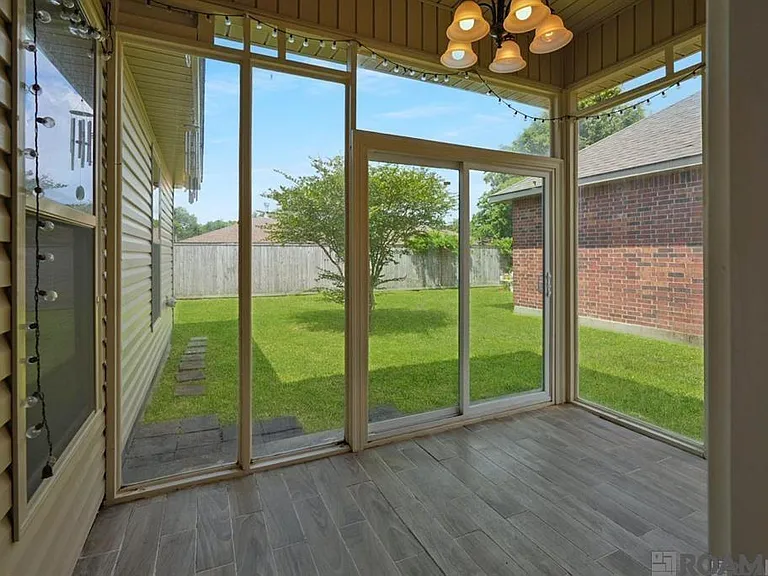 14547 Stone Gate Dr — Photo 16