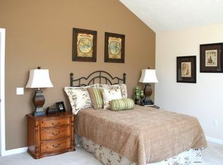 830 Bridge Crest Dr, Ada, MI 49301