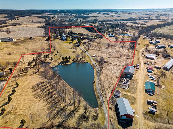 3rd image of 115 Wind Mill Rd