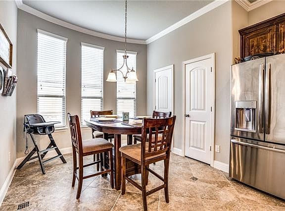 4th image of 16605 Stillhouse Hollow Ct