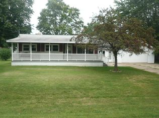 4173 Manor Dr, Grand Blanc, MI 48439