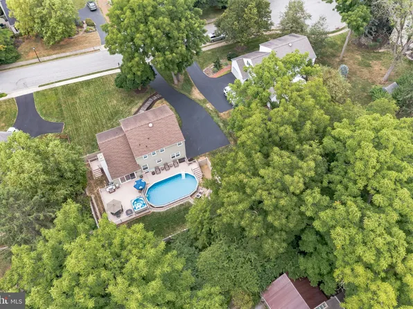 202 Jennings Ln, Malvern, PA 19355