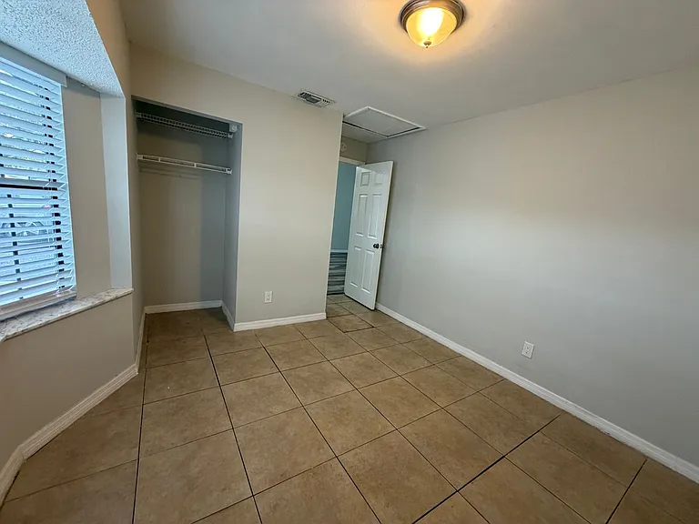 501 Saint Michaels Way — Photo 24
