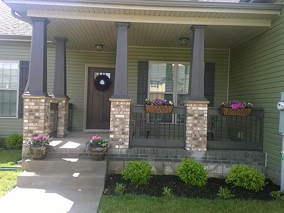 2nd image of 1504 Eads Ct