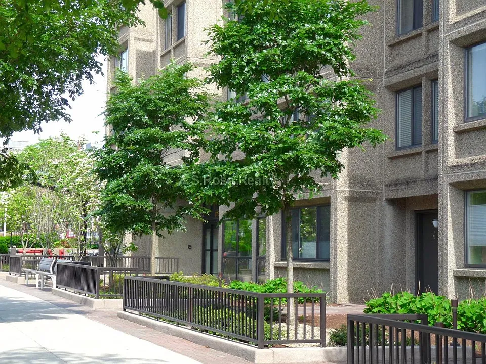 1731 Beacon St #305