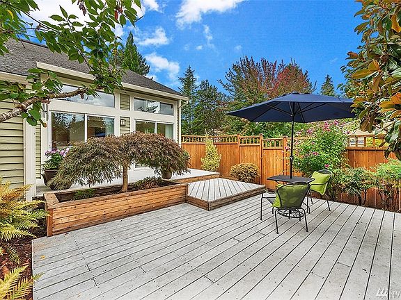 5th image of 11819 NE 105th Ln