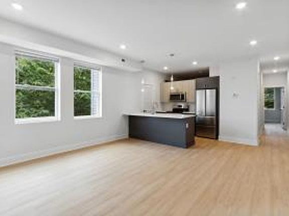 5th image of 3818 Haverford Ave #5