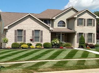 718 Deer Valley Ct, Findlay, OH 45840