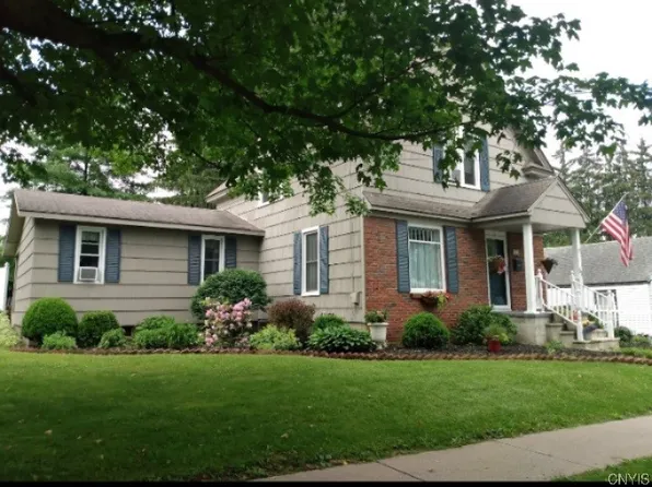 53 Clinton St, Homer, NY 13077