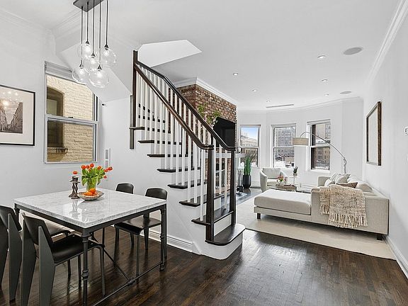 5th image of 101 W 81st St APT 714