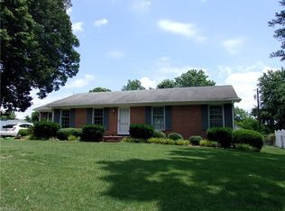 4109 Galway Dr, Greensboro, NC 27406